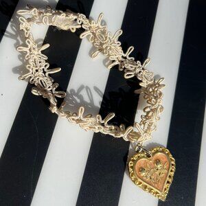 Victorian Style Cream Choker with Enamel Gold Tone Heart Pendant